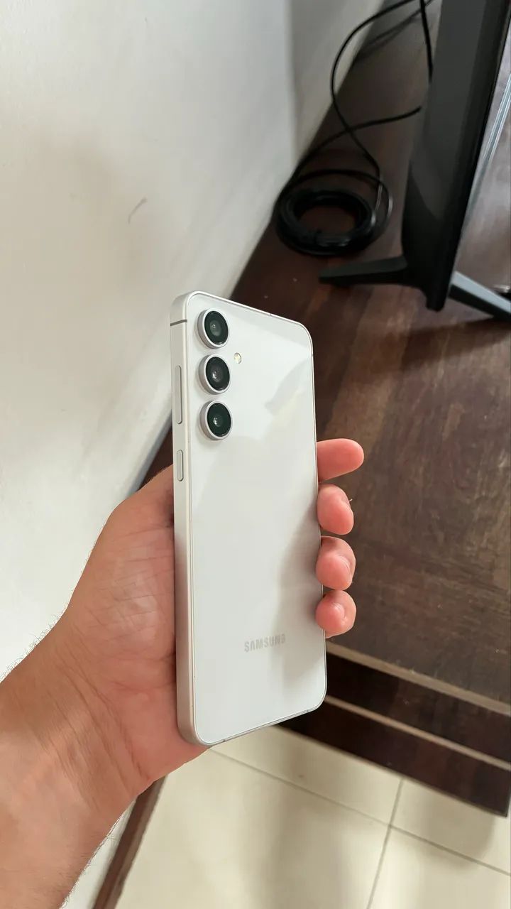 Samsung Galaxy S24 FE 256GB - Defeito - Foto 4