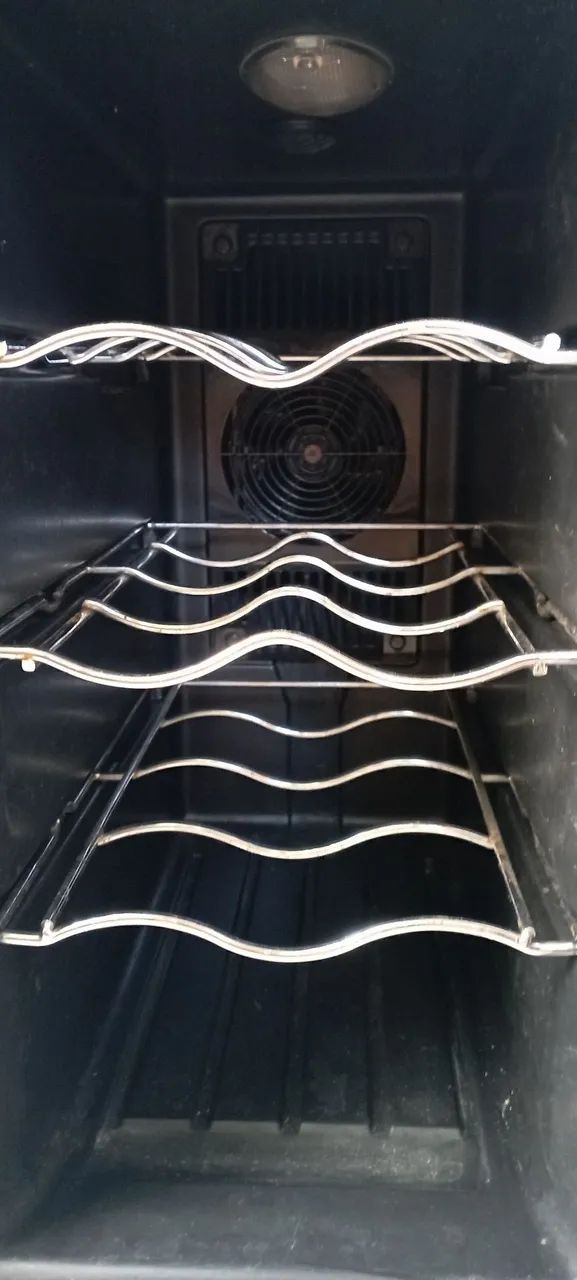 ADEGA CLIMATIZADORA Continental (Funciona Perfeitamente) - Foto 3