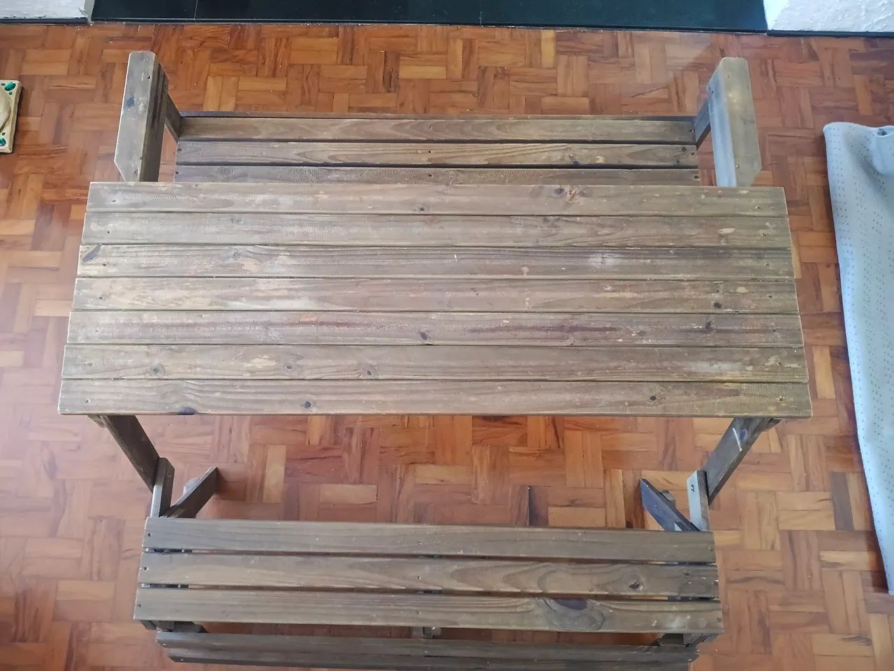 BANCO QUE VIRA MESA ÓTIMO PRESENTE PARA O DIA DOS PAIS - Foto 3