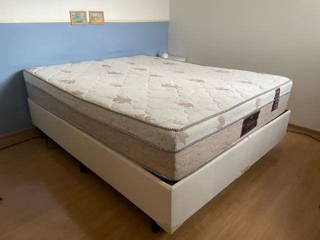 Cama Queen 1,58x1,98 (Colchão e Box)