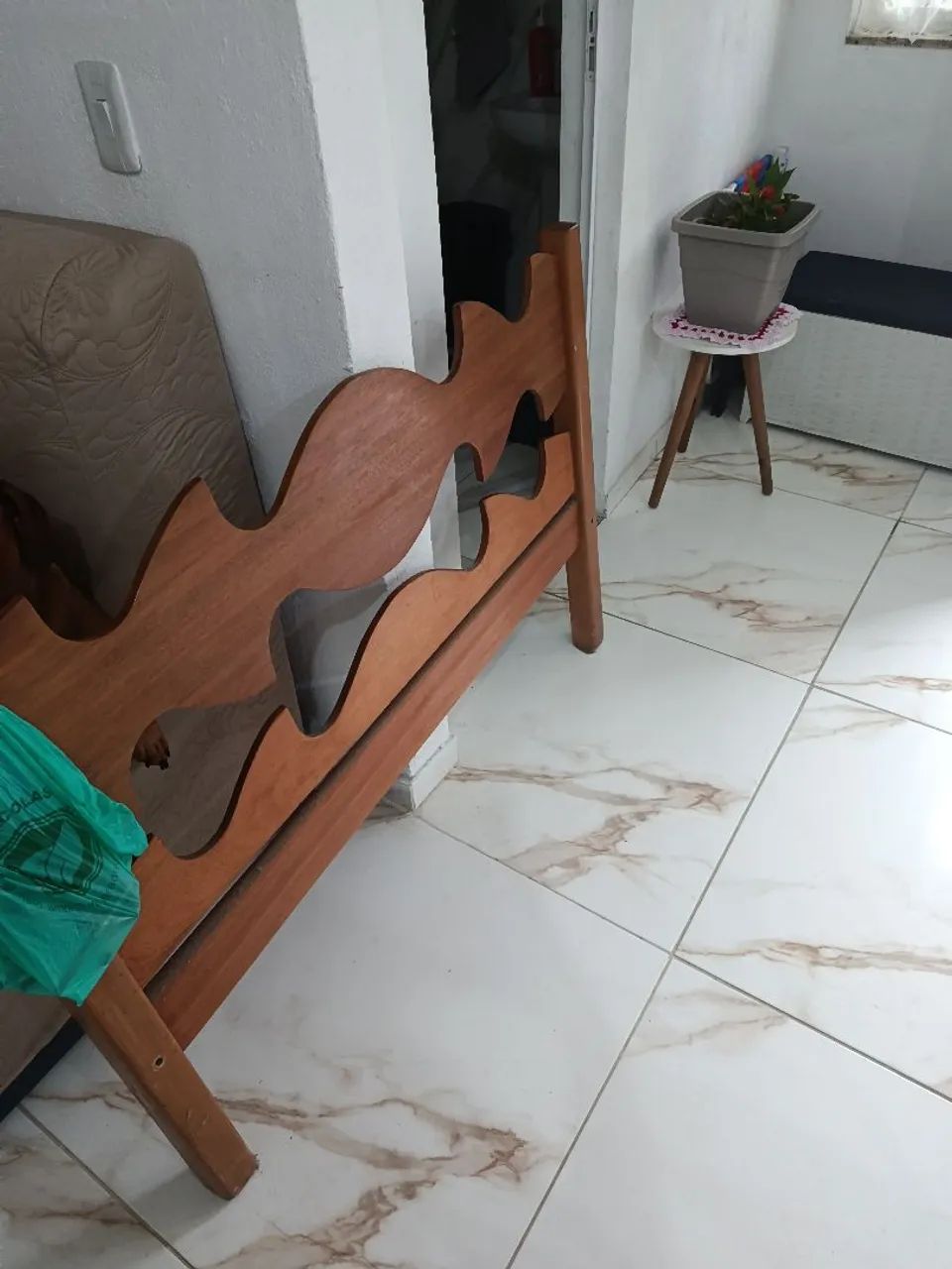 Cama tamanho viúva DOAÇÃO  - Foto 2