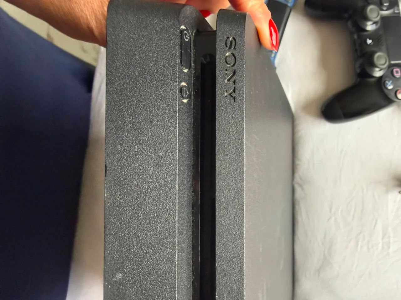 PlayStation 4 Slim - Foto 3