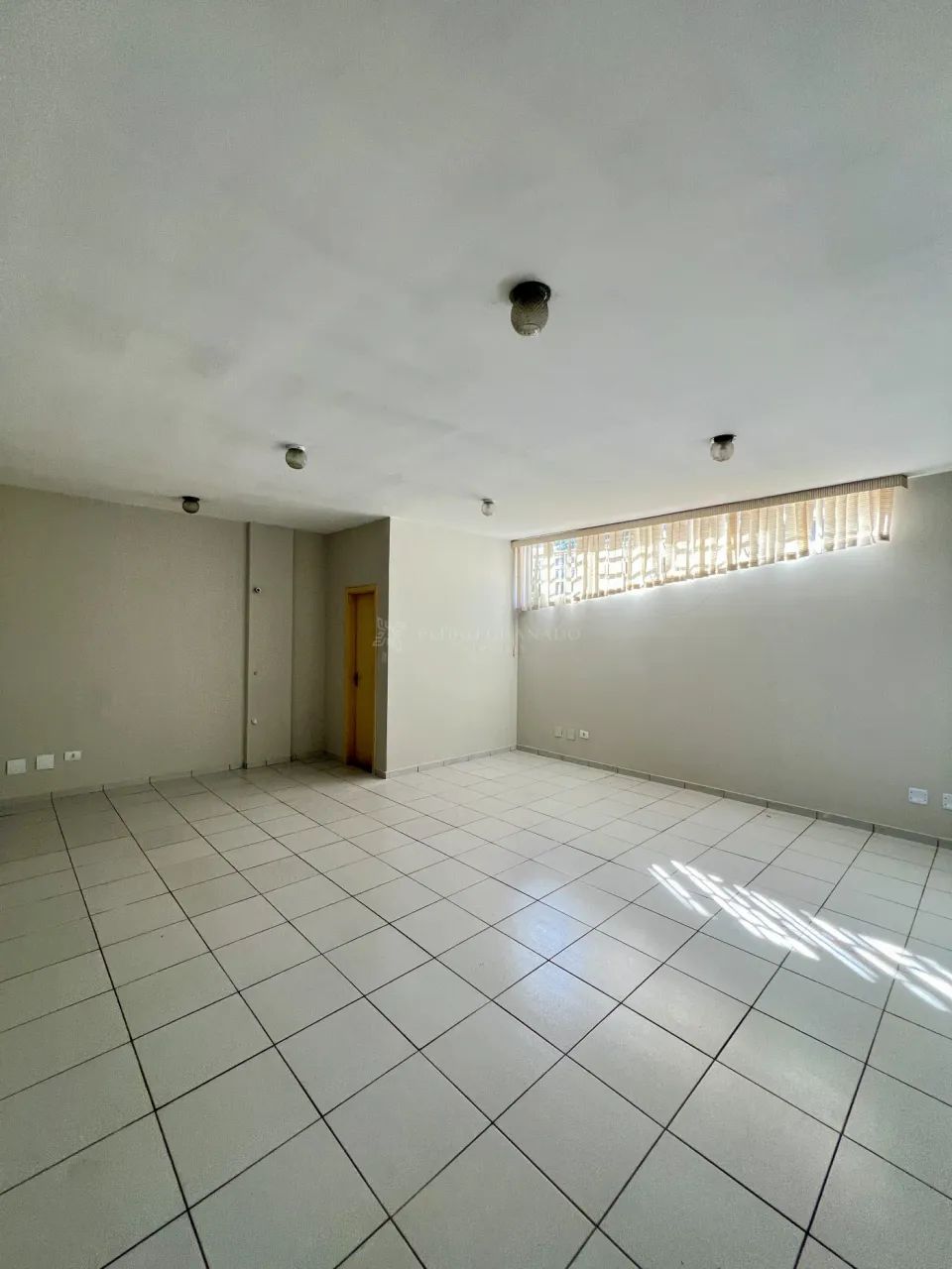 Sobreloja comercial | Avenida Paraná - Foto 2