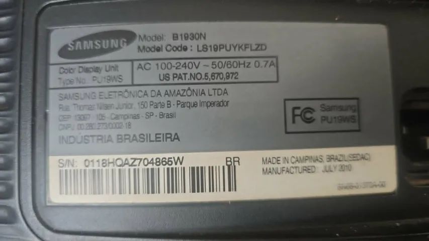 Monitor Samsung SyncMaster B1930N de 18,5" LCD (funcionando perfeitamente) c/ marcas - Foto 4