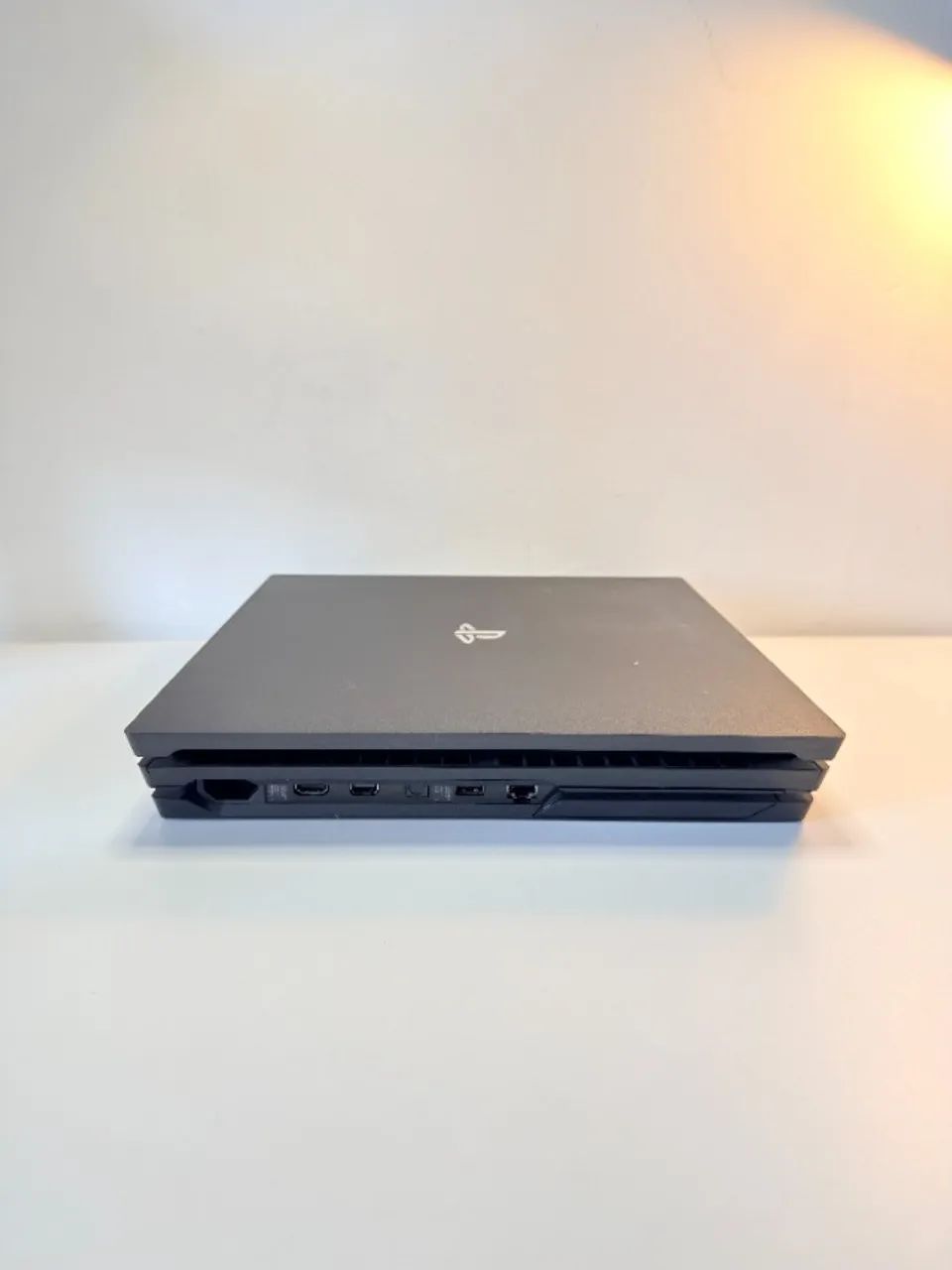 PS4 PRO 2TB UR0346 - Foto 4