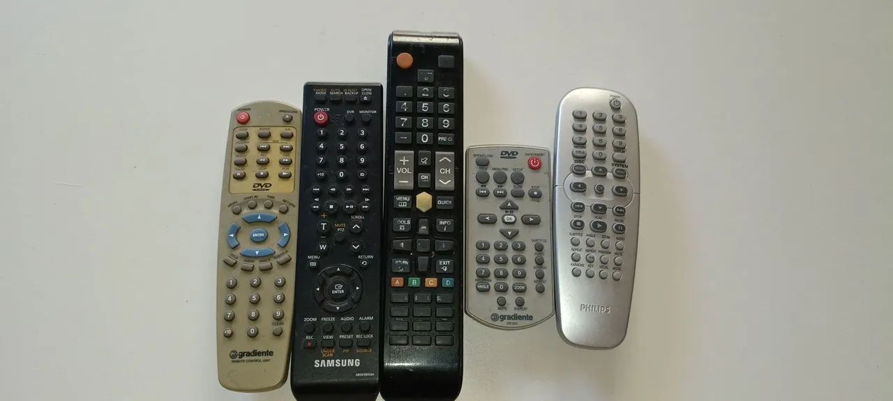 Controles diversos  - Foto 3