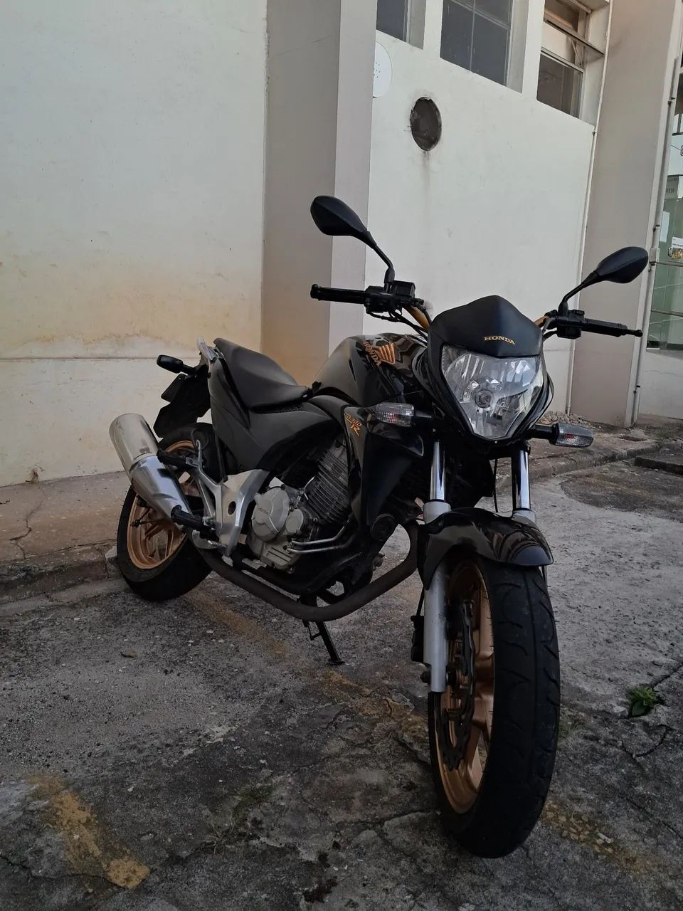 CB300r 2010 - Foto 2