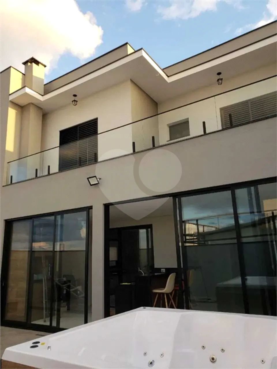 Casa com 3 suítes