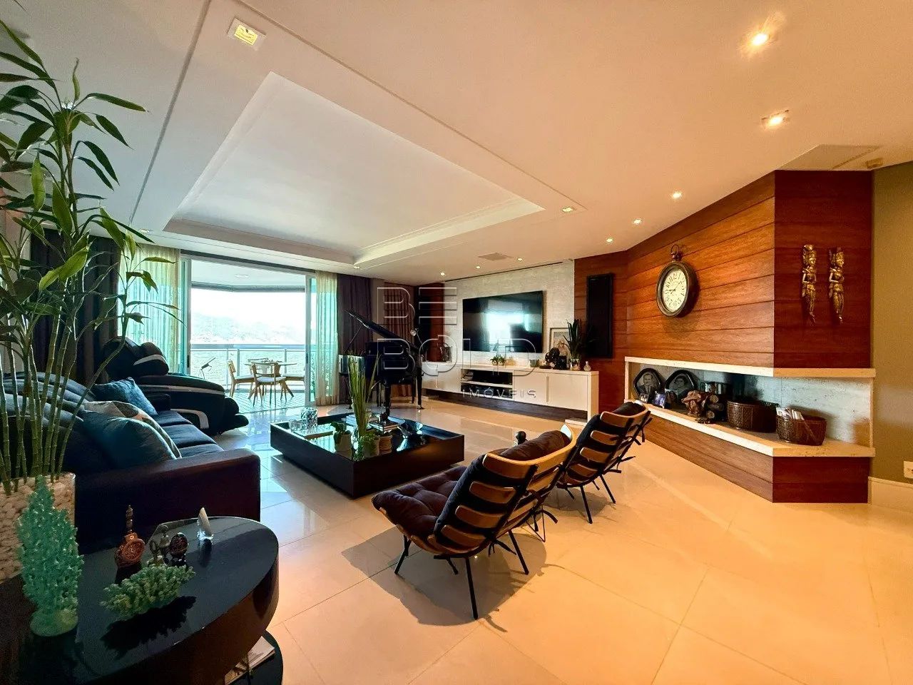 Apartamento com vista mar e 3 suítes em Coqueiros - Foto 5
