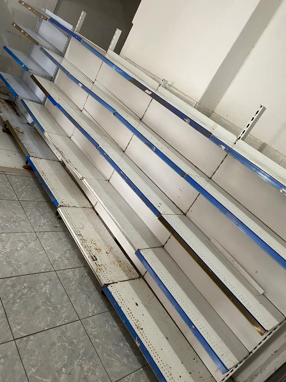 Vendo prateleira gôndola 
