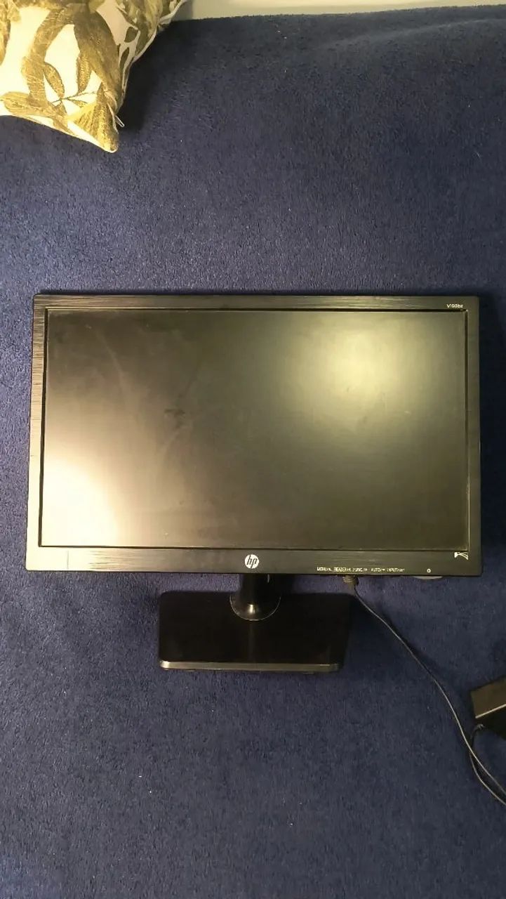 MONITOR HP 16'