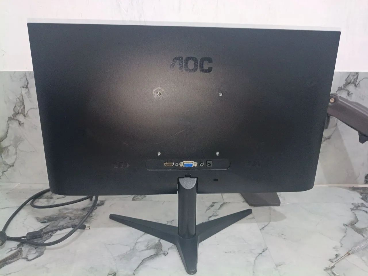 Monitor AOC 22" Full HD 75Hz HDMI/VGA - Funcionando Normal - Foto 4