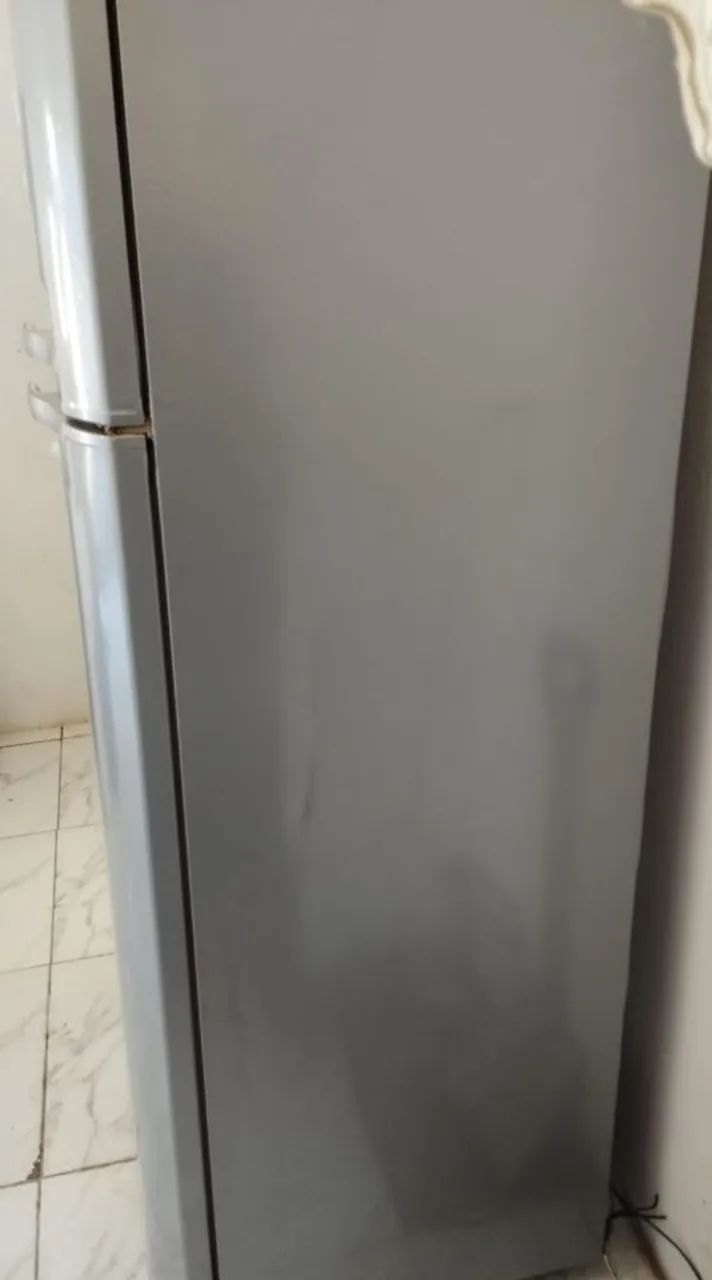 Vendo leia o anúncio  - Foto 4