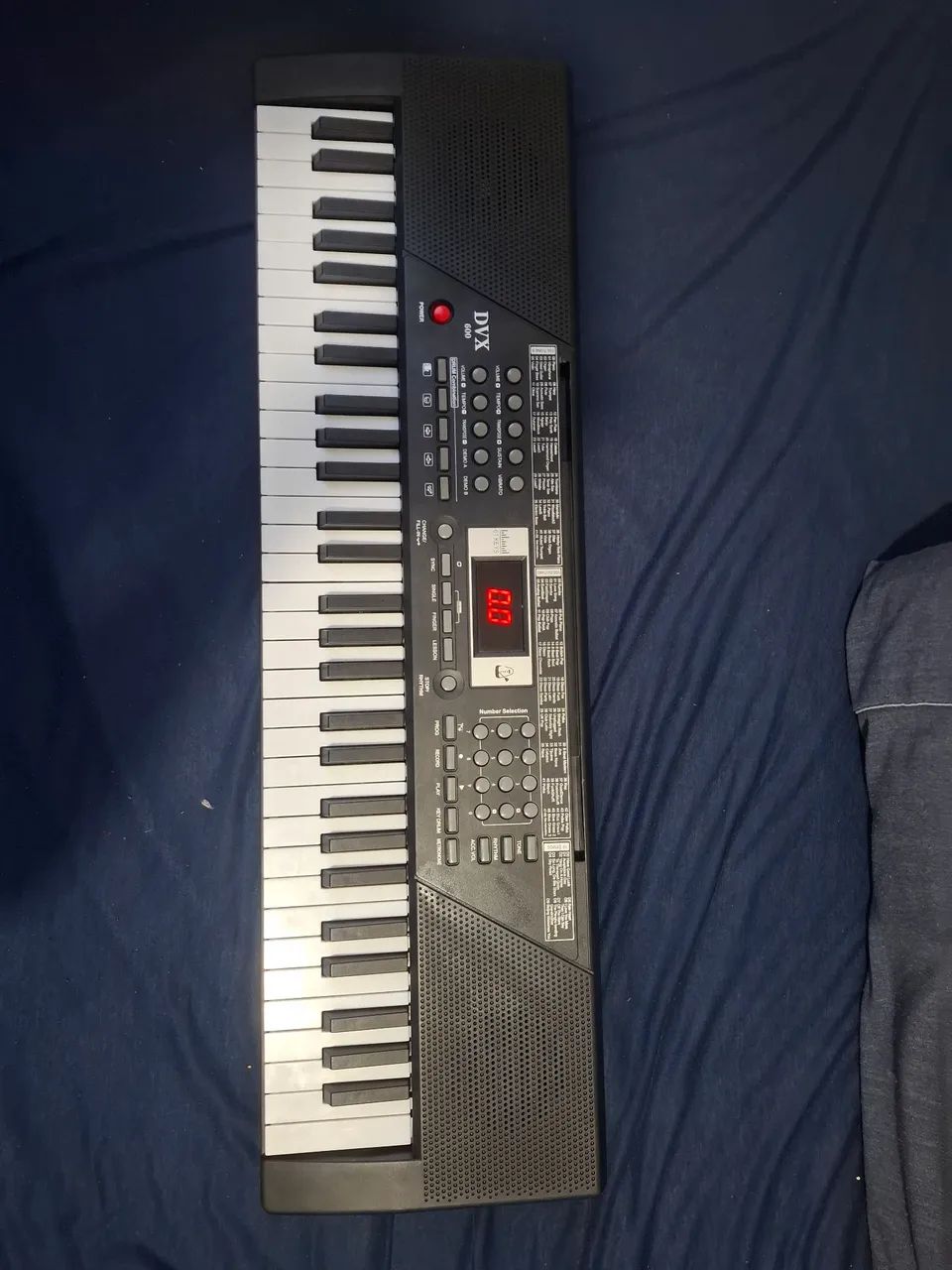 Teclado DVX 600 