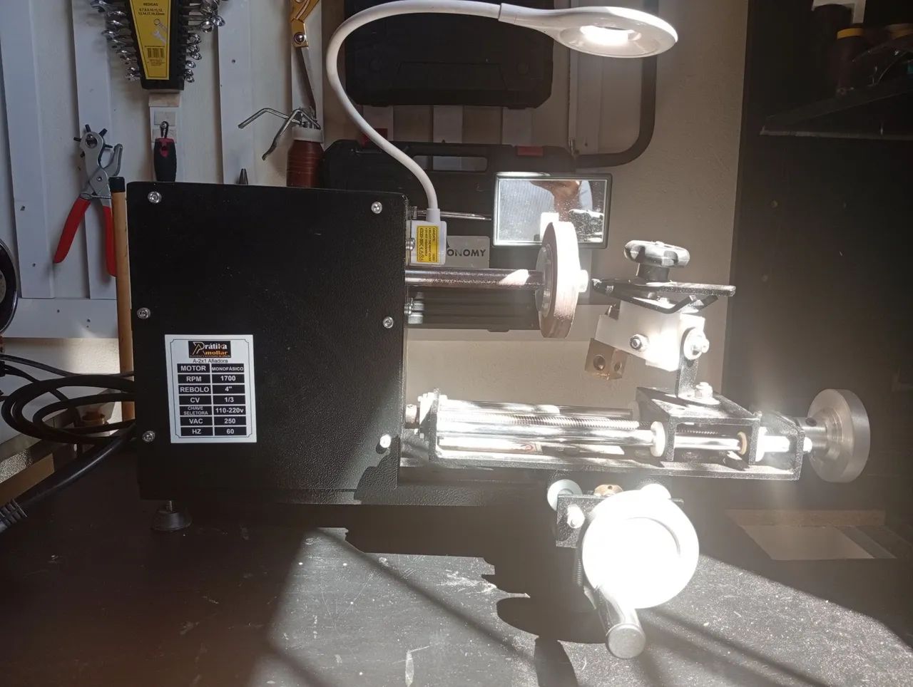 Máquina de afiar alicates de cutícula articulada 110v-220v