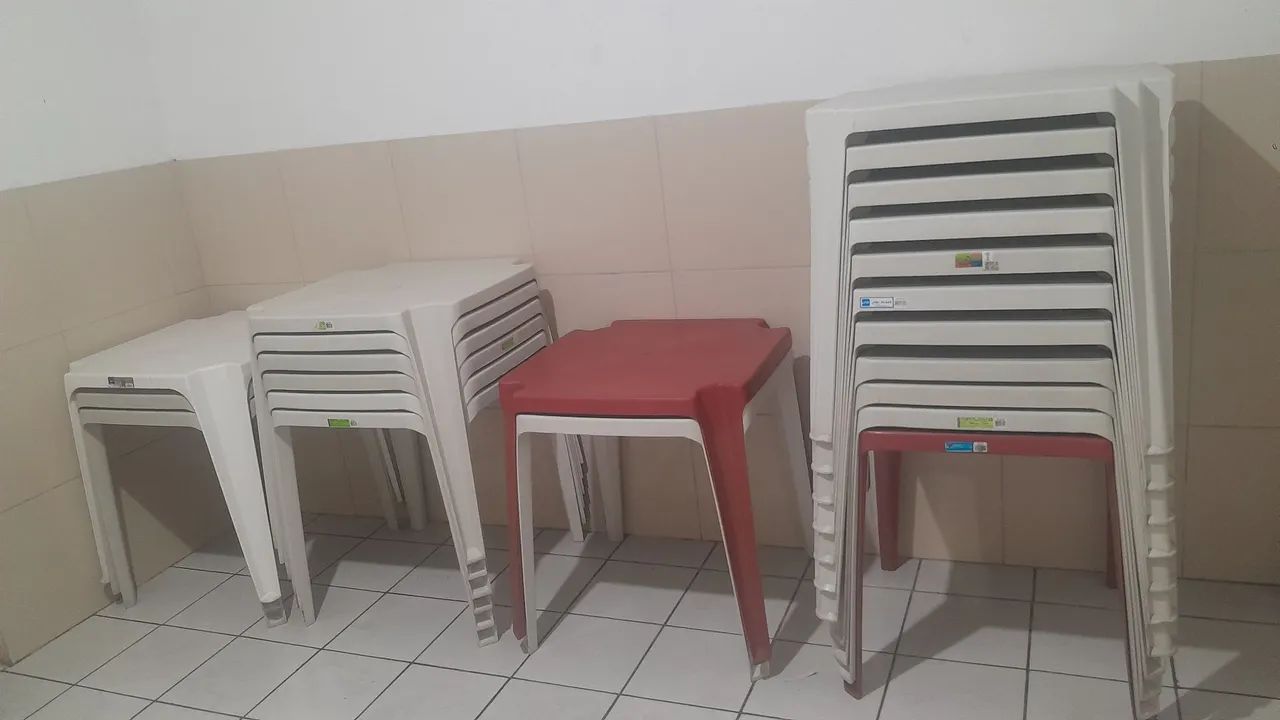 Mesas seminovas 