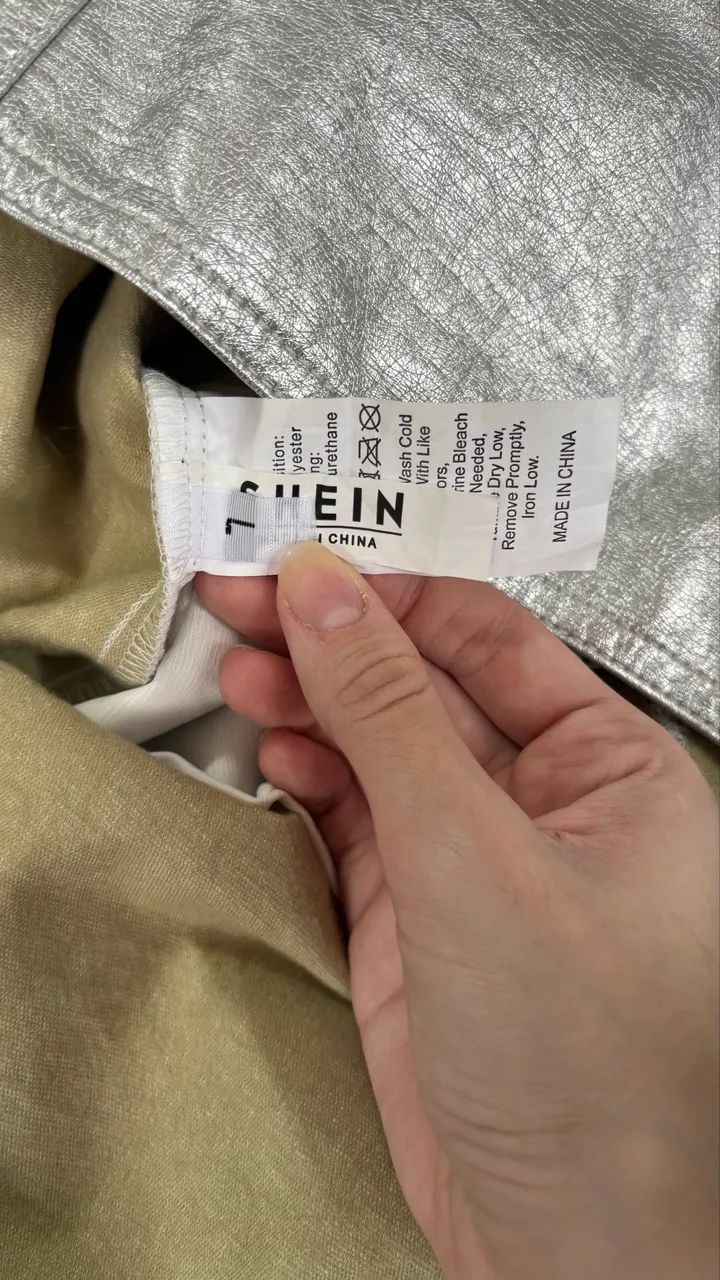 Saia Metalizada Prata Shein G  - Foto 5