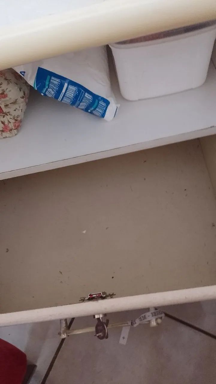 Mesinha de cabeceira  - Foto 2