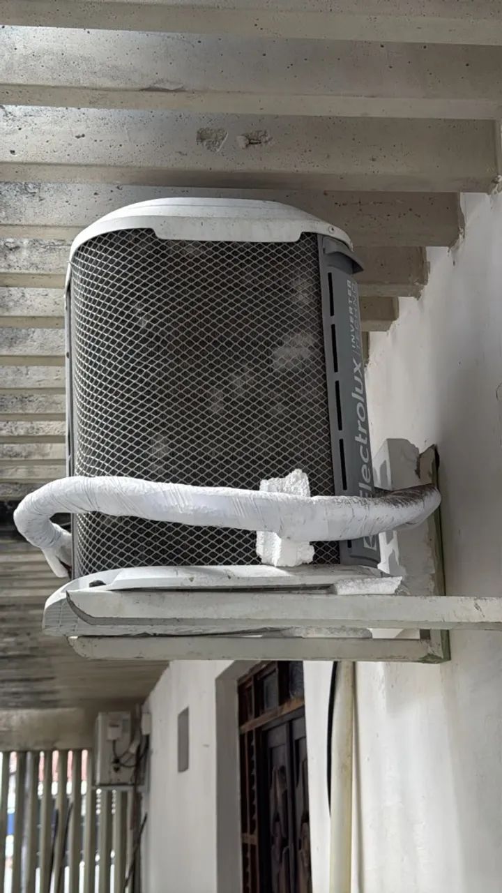 AR CONDICIONADO 9.000 BTUS - ELETROLUX - Foto 2
