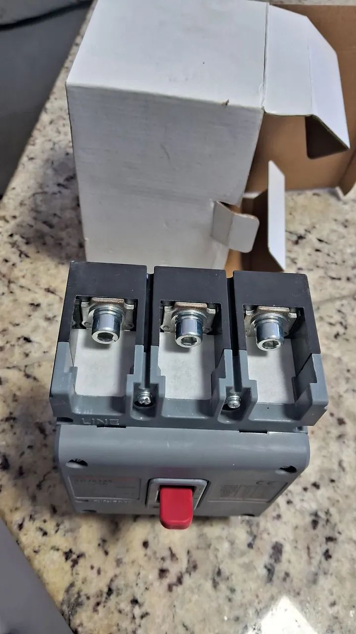 Disjuntor caixa moldada 125A.       300,00 nova  - Foto 5