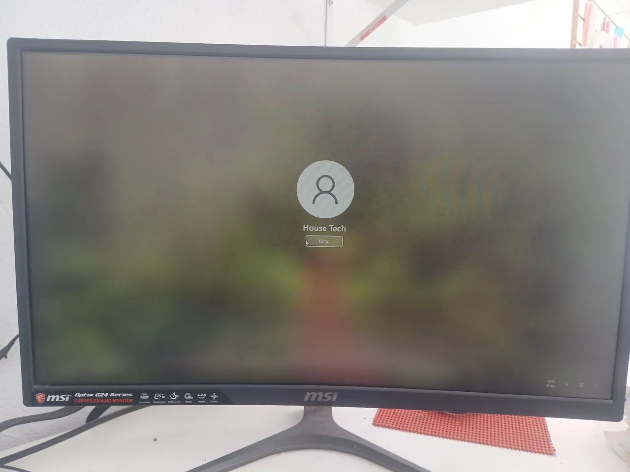 Monitor gamer tela curva MSI 24