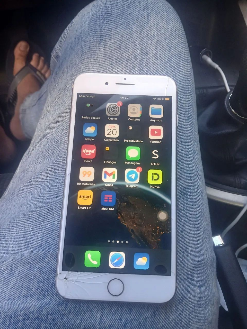 Iphone 8 plus , 64 Gb