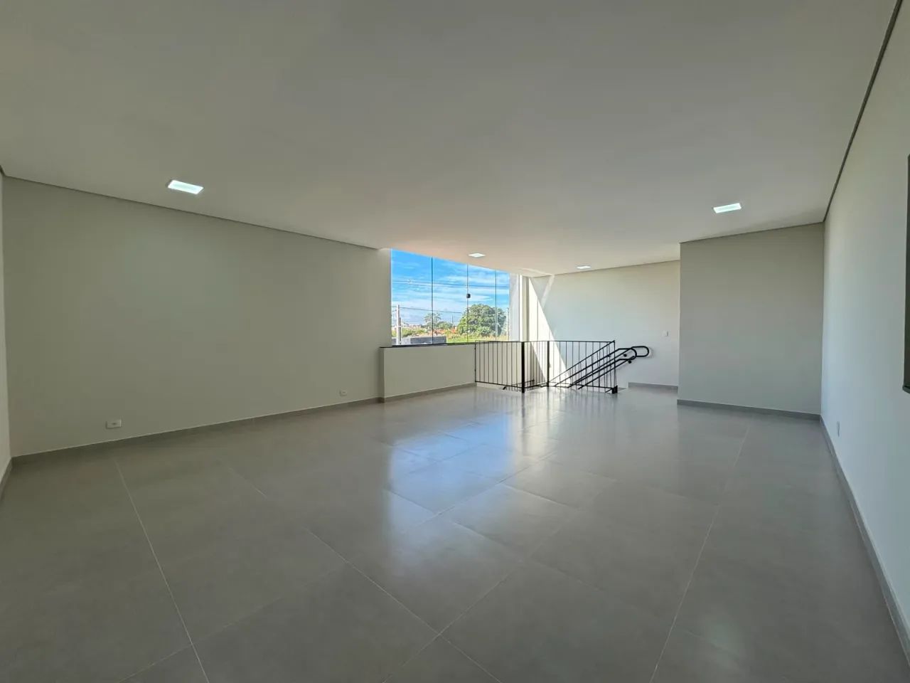 Barracão Comercial | 530m² | Jardim Nova América | Maringá/PR - Foto 5