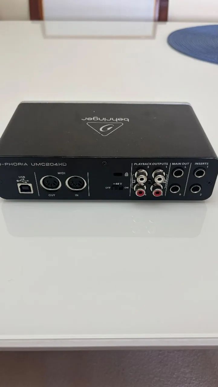 Interface de Áudio Behringer U-Phoria UMC204HD  - Foto 2