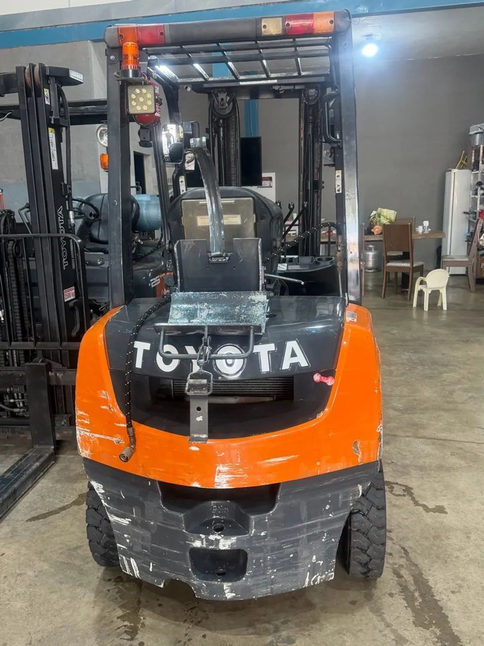 Empilhadeira Toyota