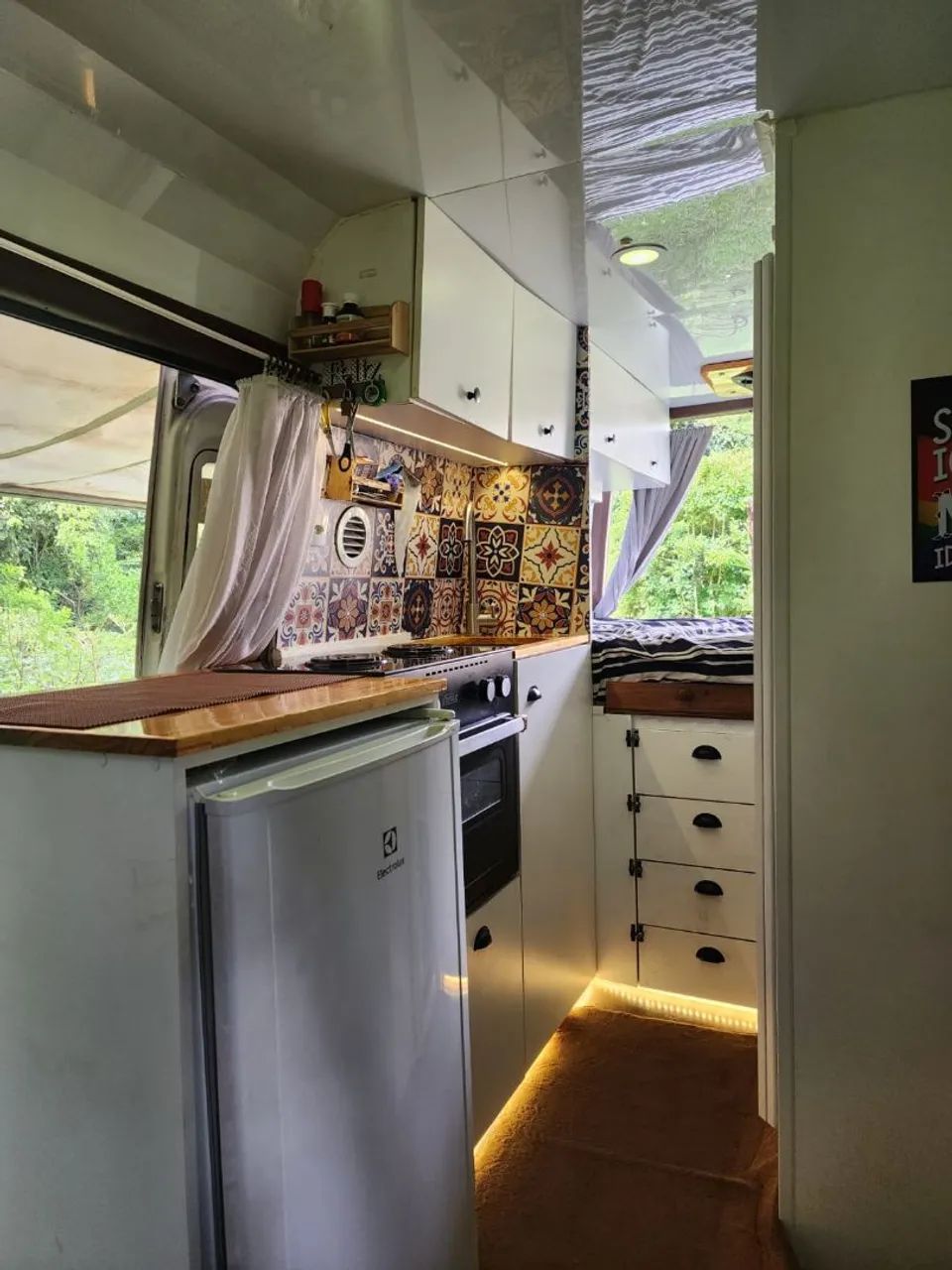 Motor Home Completo - Mercedes Sprinter 1998<br>? Casa construída em 2022 - Foto 9