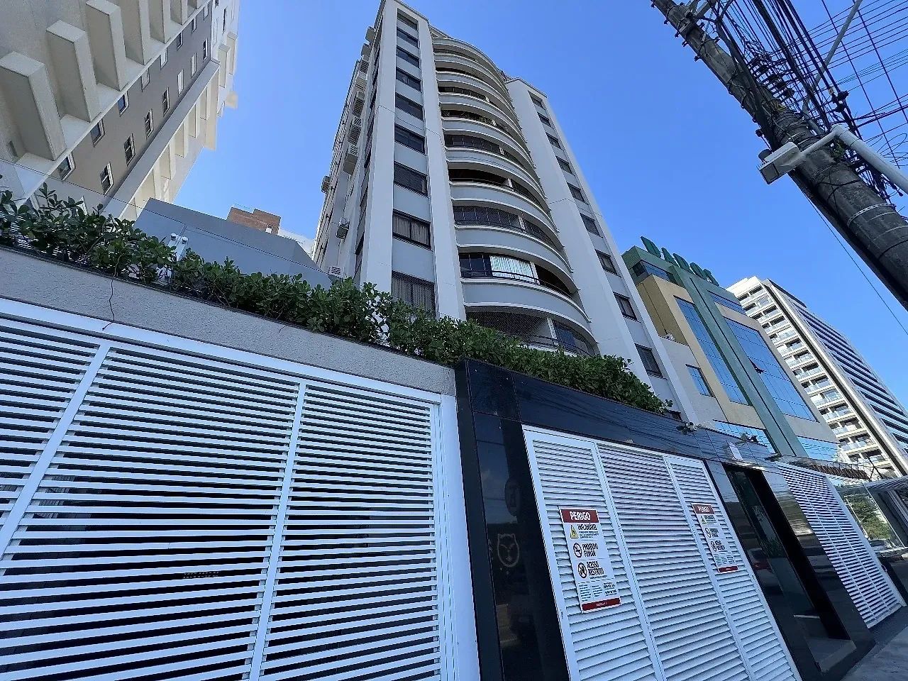 APARTAMENTO 3 DORMITÓRIOS - CENTRO DE FLORIANÓPOLIS - Foto 2