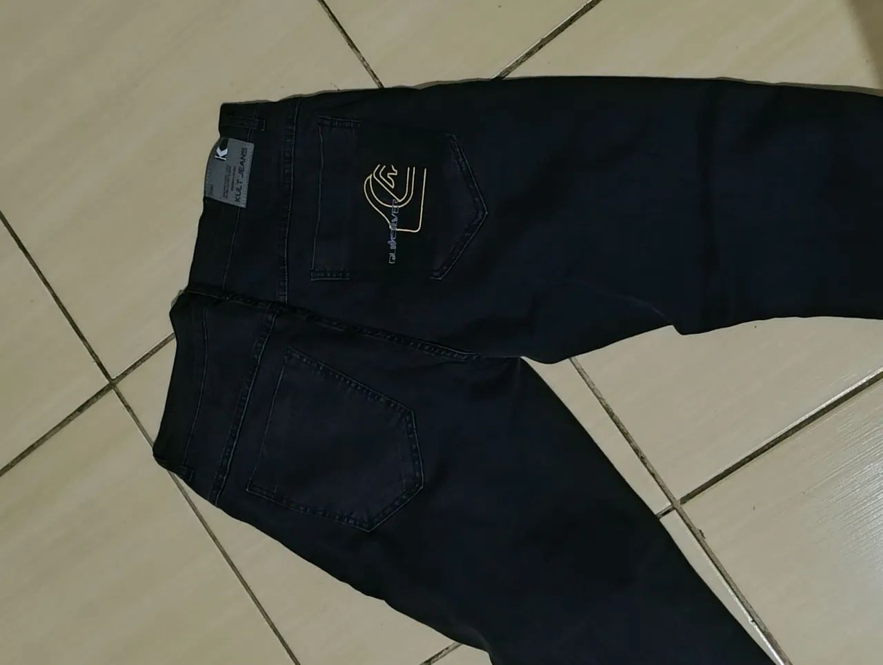 Calça jeans Quiksilver preta 
