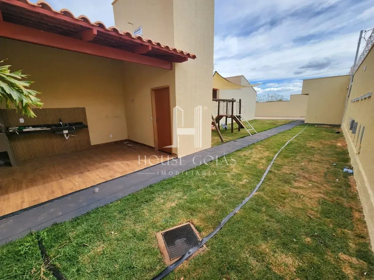 CASA À VENDA  SETOR CRISTINA | TRINDADE-GO - Foto 2