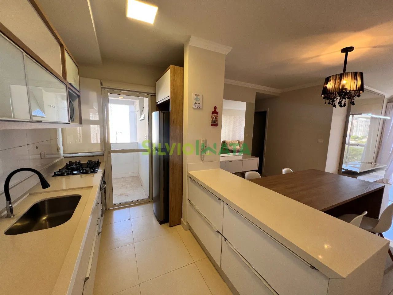 EXCELENTE APARTAMENTO DE 03 QUARTOS PARA MORAR NA ZONA 07. - Foto 5