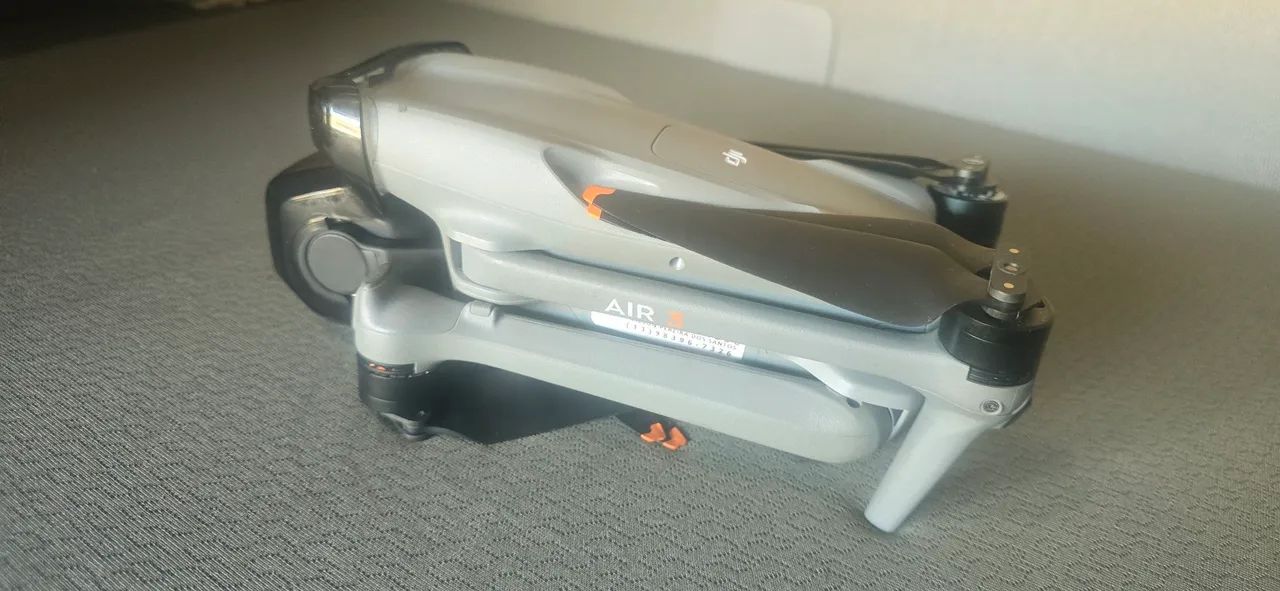 Drone DJI Air 3 - Foto 4