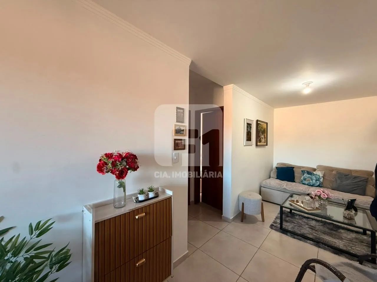 Apartamento de 2 dormitórios à venda no Campeche