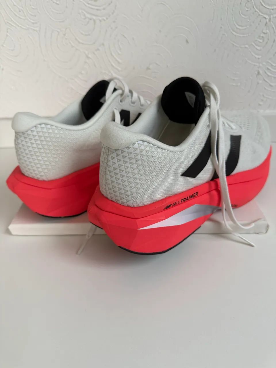 Tênis New Balance Supercomp Trainer V3 Branco  - Foto 5