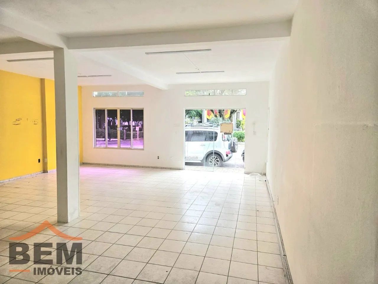 Sala Comercial para alugar no Centro de Camboriú - Foto 2