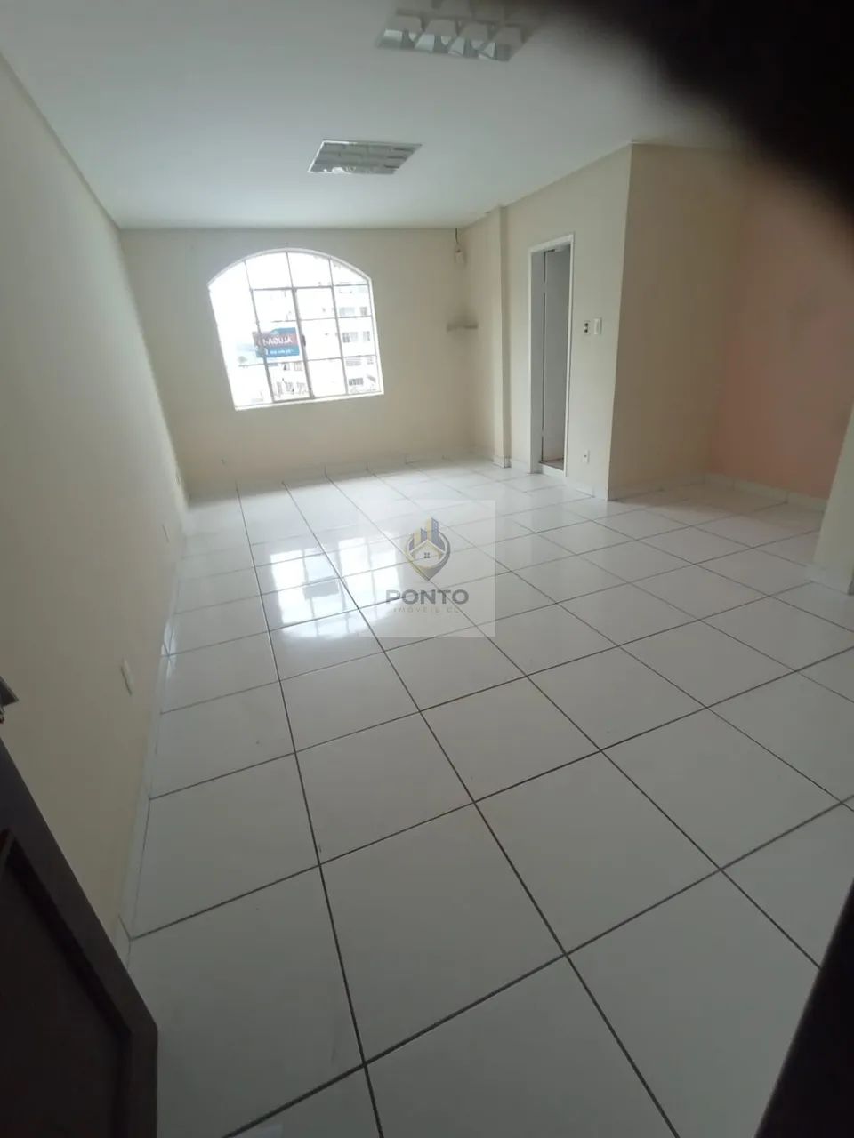 SALA PARA LOCAÇÃO CENTRO - Foto 4