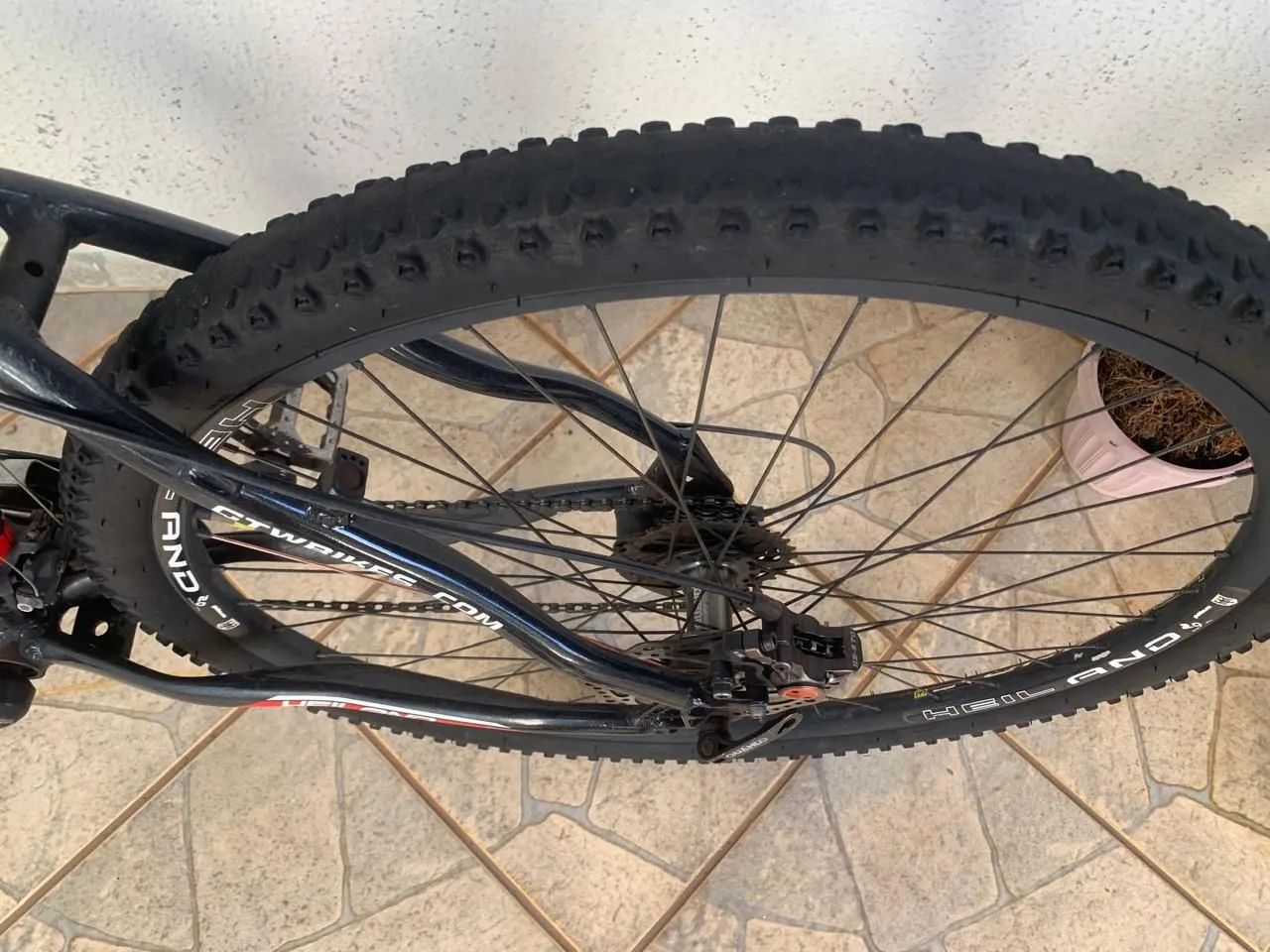 Bicicleta aro 29 - Foto 4