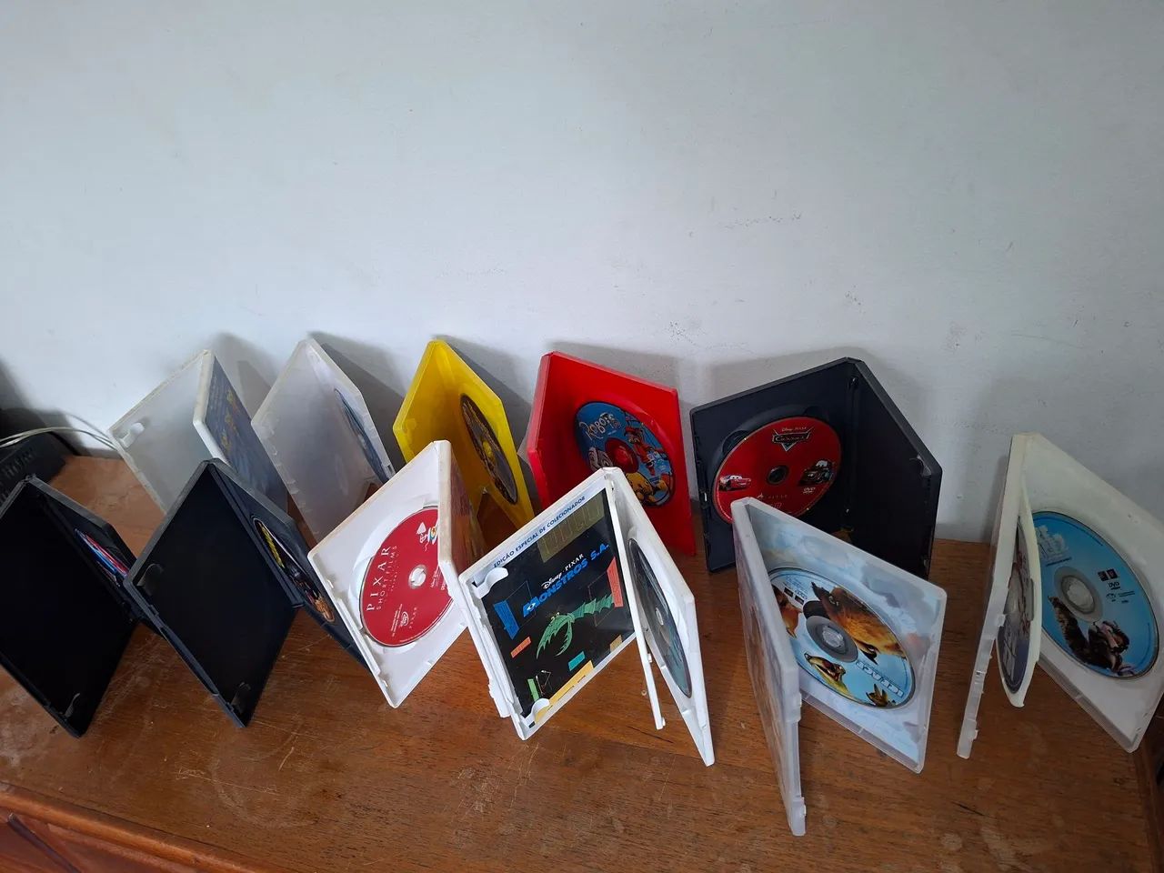 DVDs para crianças e adolescentes  - Foto 3