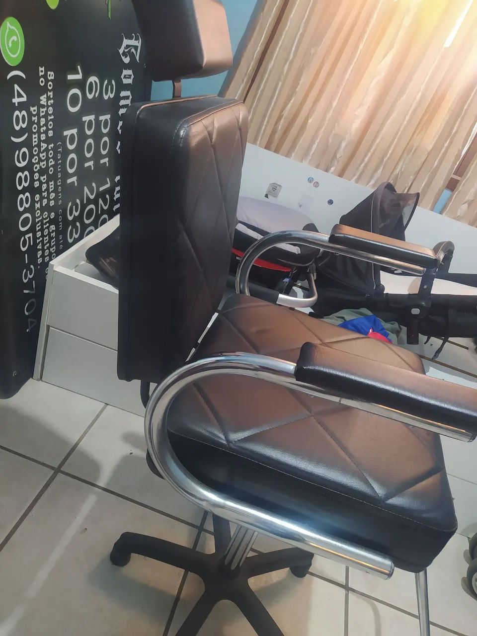 Cadeira de barbeiro/salão  - Foto 2