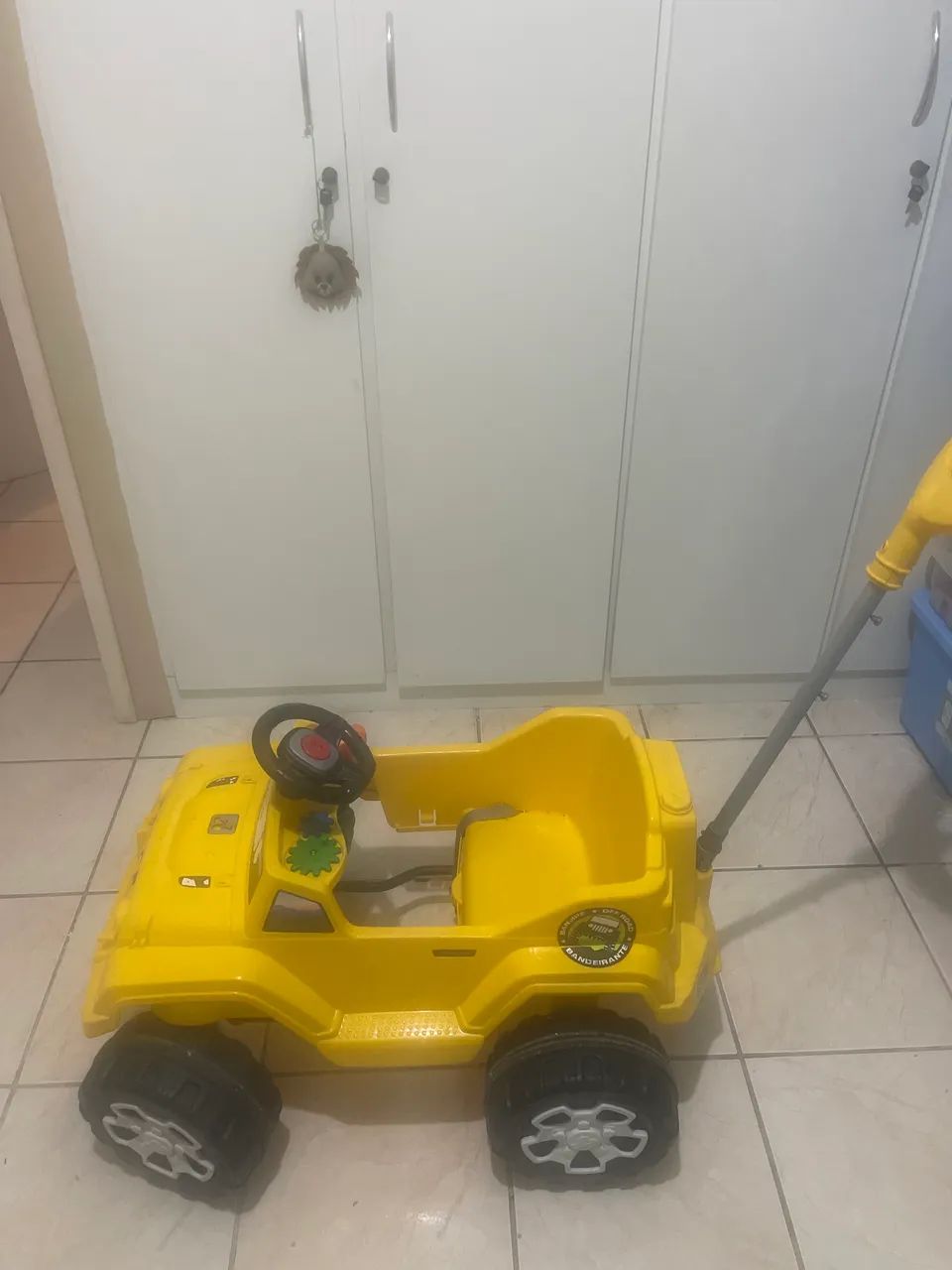 Carro de Brinquedo Modelo Jeep - Foto 3