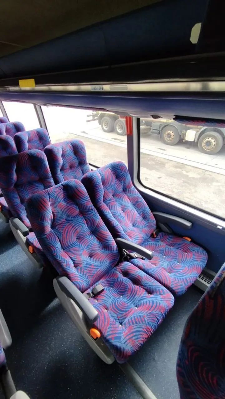 Vendo Ônibus volvo B12R Buscar,Ano 08/09,50 lugares, banheiro,ar condicionado thermo King  - Foto 6