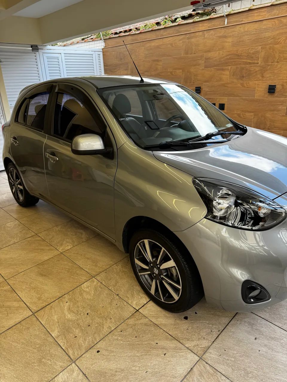 Nissan March SL 1.6 16V Flexstart 5P Aut. 2020 - Foto 5