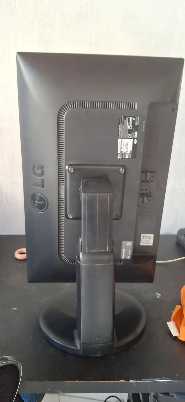MONITOR LG 22" - Foto 3