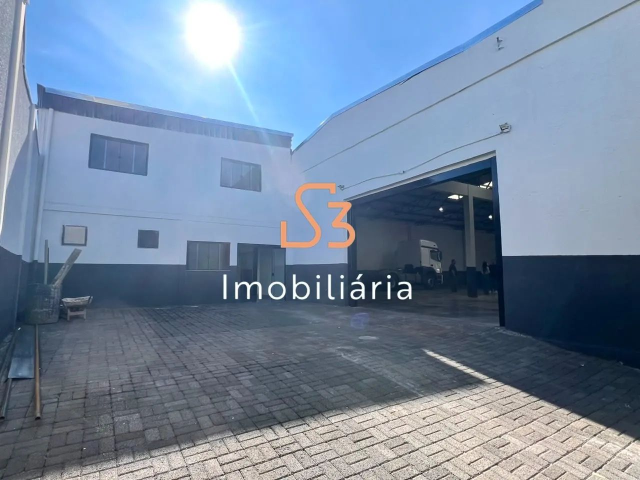 BARRACAO COMERCIAL em UBERLÂNDIA - MG, BOM JESUS - Foto 3