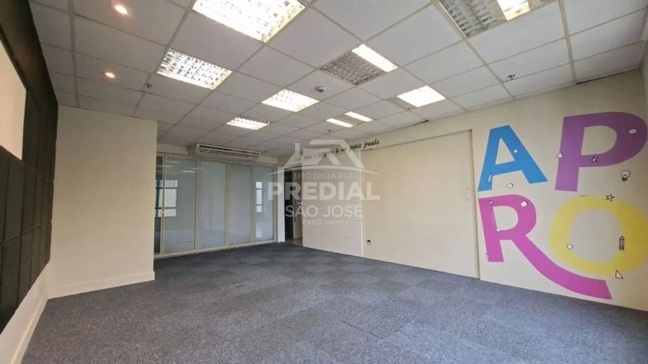 Sala comercial de 37 m² com andar alto e Ar-condicionado  Jardim Aquarius - Foto 4