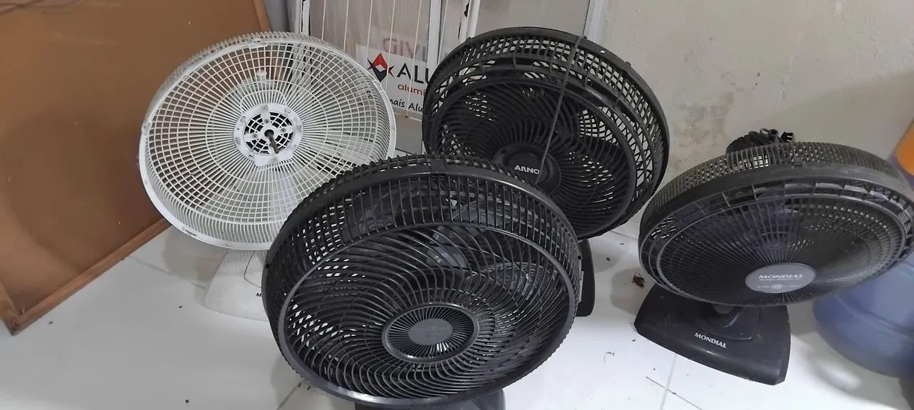 VENTILADORES PARA CONSERTAR OU RETIRAR PEÇAS - Foto 3