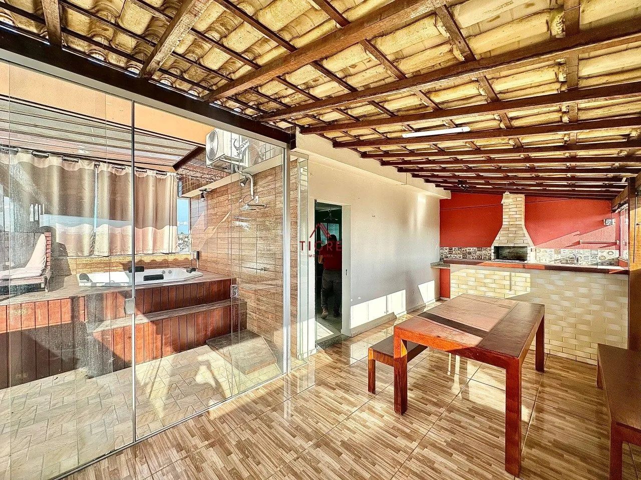 Cobertura com 3 Quartos à Venda, 150m²